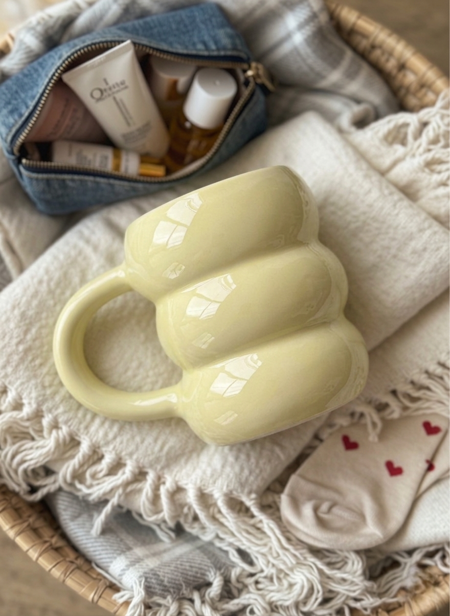 Curve mug